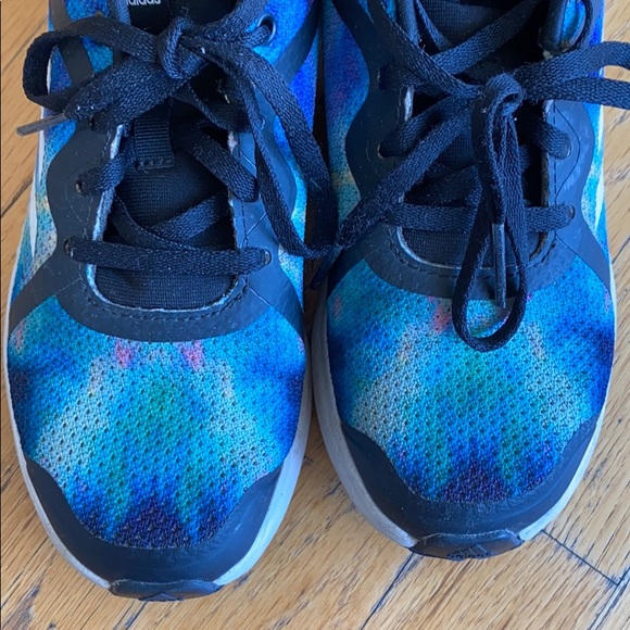 Adidas tie dye tennis shoes - Picture 6 of 12